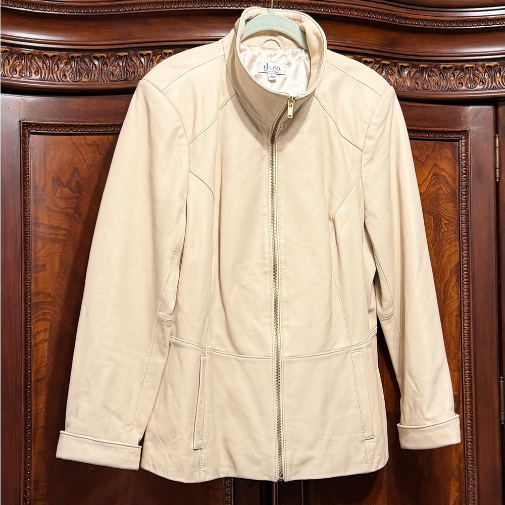 Women's Lamb Leather Jacket with Pockets